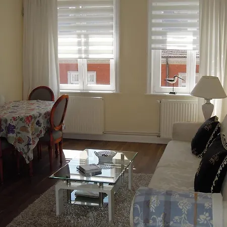 Ein Zuhause Auf Zeit * Lübeck