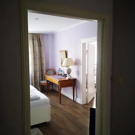 Ein Zuhause Auf Zeit Apartment