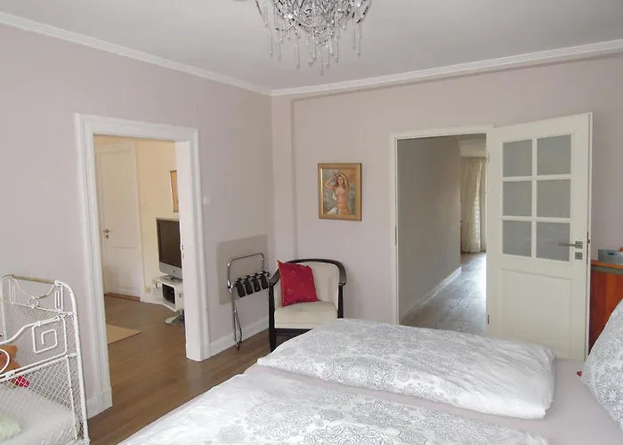 Ein Zuhause Auf Zeit * لوبيك